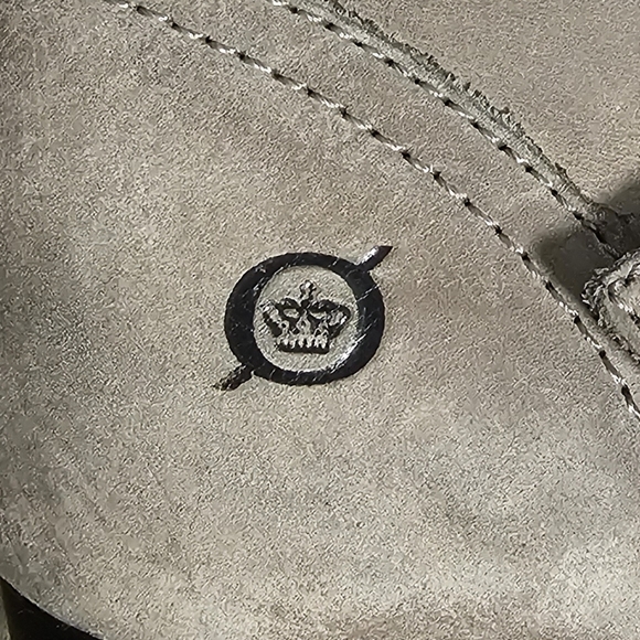 Born Women's Gray Leather Buckle Boots.  Zip Entry Sz 8 - Picture 8 of 8